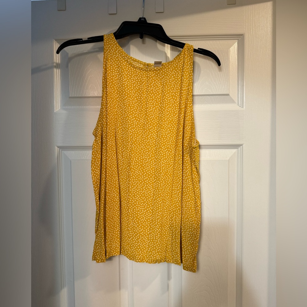Old Navy Tank